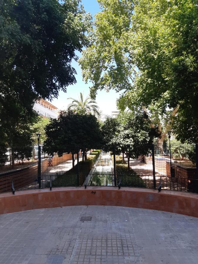 Acogedor Apartamento En Pleno Corazon De Triana เซบีญา ภายนอก รูปภาพ